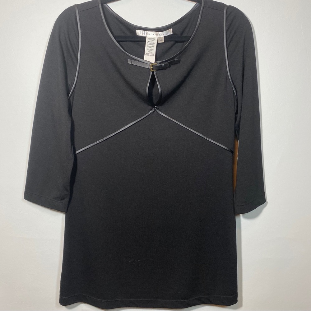 Women’s dress shirt